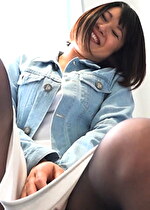 【素人・人妻】地方で見つけた奥様を取材と称してホテルに誘いハメ撮りSEX！敏感ボディの奥様は電マで股間はびしょびしょお漏らし潮吹き！