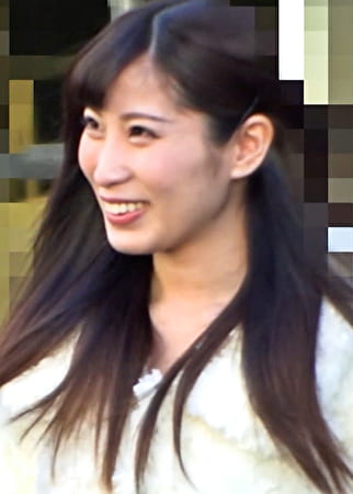結婚1年の旦那さんとラブラブの若妻さんをナンパしてホテルに誘って不倫ごっこ遊びでハメ撮りSEX！