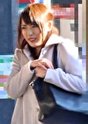 街行くきれいな若奥さんに不倫についてインタビューとホテルに誘いなし崩し的に淫乱不倫SEX！