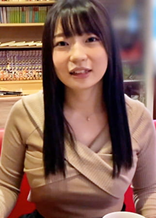服の上からでもわかる見事な巨乳美女と個撮テイでラブホに誘い美乳を堪能してハメ撮りSEX！