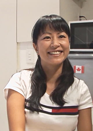 ヨガで引き締めたBODYとパッチリお目目の完全S級人妻さんのご自宅訪問！クンニと手マンで身体をほぐして極上の肉棒でご無沙汰絶頂SEX！