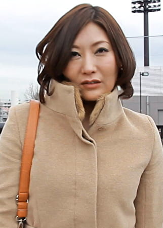 遅咲き熟女の淫乱SEX！エッチの気持ち良さに目覚め熟女は快楽を貪るようにイキまくる！