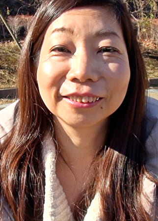 旦那さんとはほぼレス状態の素人熟女のAV初撮り快感SEX