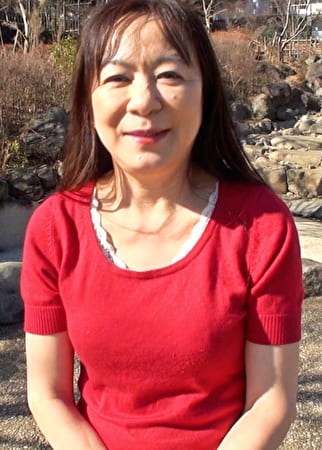 色白肌の遅咲き熟女が新たな快楽を求めてAV出演！最近SEXの良さを実感し目覚めた本能丸出し快楽中出しSEX！