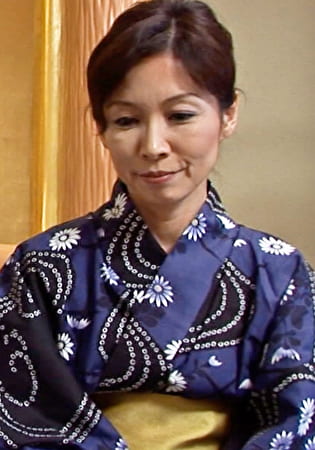 結婚24年を迎えた熟年夫婦がふたりの愛の記録にカメラの前で変態性交！互いのカラダを知り尽くした夫婦が何度も絶頂を味わう濃厚SEX！