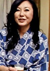 熟年夫婦が温泉旅館でイキまくり！浴衣をはだけて肉棒を喉奥まで咥えカメラの前で感じまくる変態中出しSEX
