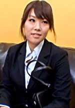 【素人・中出し】就活中のまじめそうな美女が就活費用のお小遣い稼ぎ！？素直な性格で謝礼と引き換えに乱交SEXでイキまくりストレス発散！？