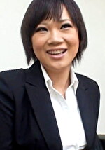 就活中のショートヘアーの巨乳美女をアンケートとナンパ！就活は何かとお金が掛かります。その巨乳でアルバイトしませんか？