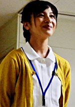 【素人・人妻】深夜の消灯後の廊下で男性患者と談笑の人妻看護師さんは退院祝いにカラダ重ねる欲求不満の淫乱性交！