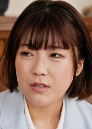 これってセクハラ！？契約の為、会社の為に昼間から股を広げて汁を垂らしアブノーマルな世界に堕ちるキャリアウーマン！