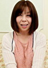 おとなしい雰囲気の熟女がソフトに興味を抱き欲望を満たす為にAV出演。新たな刺激に本能丸出しで乱れイキの淫乱性交！