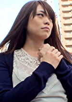 【素人・人妻】主婦限定のアンケートで連れて来られた清楚な雰囲気の若妻さんにエロビデオを見せてなし崩し的に乱交連続ナマ中出し！