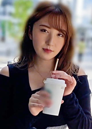 男も女も気にせず恋愛対象と無限のエロスを振りまく極上美人で極上スタイル！個撮テイでラブホにインして能動的貪欲SEX！