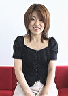 旦那が隠し持っていたアダルトビデオを見ていたら性欲を抑えきれなくなった美人妻！ビデオより激しい事をするべく極太バイブでアソコを広げ、極上の肉棒での中出しSEXにご満悦！
