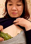 大きな乳首とキレイな乳房。久しぶりの男性とのエッチに盛り上がる淫乱開花の熟女SEX
