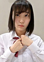 緊張しいで、どことなくあどけなさが残る美女とコスプレ！？的な3P嵌め撮りSEX！