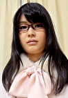 落ち着いた雰囲気の黒髪眼鏡っ娘を就活セミナーとナンパして大人のおもちゃをプレゼント！経験少なめ娘のはしたないエッチ！