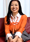 53歳爆乳美魔女が旦那に内緒でAV出演！月イチのW不倫に満足出来ない女盛りの艶やかボディを揺らしてイキまくり！