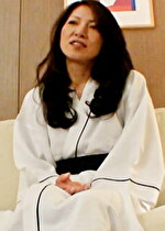 【素人・熟女】しっとりと美しい熟女が初めての撮影SEXで狂ったように豹変！はしたなく乱れる淫乱SEX！