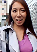 【素人・人妻】凛としたスタイリッシュな巨乳奥さまをナンパして大人のおもちゃモニターで淫乱妻に豹変！はしたなく乱れる奥さまに生で中出し！