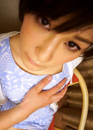 清楚で品の良さそうな奥様の感度は抜群！止まらない絶頂潮吹きSEX！