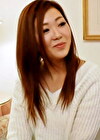 緊張気味の不倫妻は旦那を裏切る背徳感も興奮材料！？イキ過ぎ奥様の膣奥中出し！