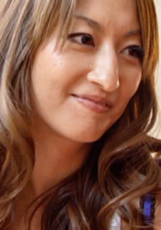 SEX好きでしょ！黒人男性のデカマラを膣奥まで突っ込まれ狂ったようにイキまくる褐色の三十路セクシー美熟女！