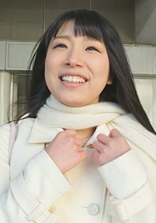出演に応募してきた結婚6年目の美人妻！目隠しから始まるSEXにイキ狂う！