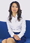 48歳 専業主婦 真っ赤な下着を身に纏い、男のモノを味わい尽くす妄想プレイ！