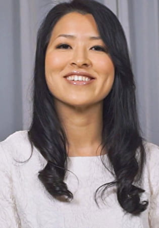 人妻42歳 欲求不満全開！縦横無尽に揺れるスライム乳を持つ女。