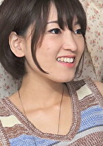 【素人・人妻】【事故的なAV出演】出産を経験したようには見えないくらい透明感のある27歳人妻さん。「そんなつもりはなかったのに」とエロ撮影