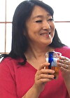 「義母さんの腰使い凄いですよ！」逞しい娘の旦那に抱かれ濡れ堕ちる豊満義母と中出しSEX！