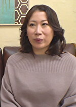 仲良し親娘アンケート、一度火がついた身体は止まらない。娘の前で中出しされちゃった！