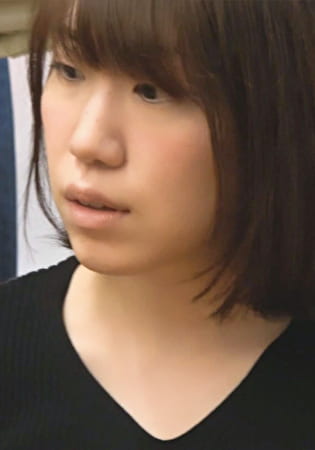 団地、住込み管理人。家族構成、妊活、借金、住人の全てを知る老男。最近ご無沙汰な奥さん、いらっしゃい！ 奥さんが仕事に行ってる間に、旦那さん、知らない女の人誘っているの見ちゃったんだよなぁ･･･。褒めてハメる老獪なテクニック！