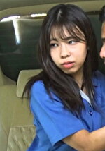 【素人】好みの女性パート社員を狙い撃ち。先輩からいじめられている清楚な女性事務社員。「会社近いって･･･」緊張の不倫カーセックス！