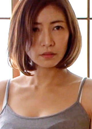 愛する夫の倅から性処理道具の様に求められる美しき義母･･･快楽へと堕ちて行く淫靡な官能エロス！