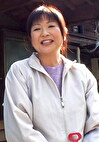 AV撮影の募集に応募してきた田舎暮らしの熟女。男優を部屋に招き入れるなりエロく求めて来る欲求不満熟女の本能丸出しSEX！