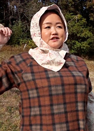 農作業中の旦那に内緒で自宅でAV出演の好き者熟女！超乳を揺らして本能丸出しで快楽に溺れる中出しSEX！