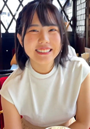 出会いを求めてマッチアプリで現れたあどけなさの残るアイドル系天然巨乳娘の恥じらいハメ撮SEX！