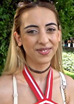 欧州の街角で見つけた金髪ハンガリアン美女をナンパ&ぴちぴちボディを刺激して至高の潮吹きSEX!