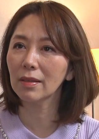 再婚相手の夫が亡くなり義理の倅とのふたりの生活が始まると･･･オンナ盛りの義母は倅の巨根に股間を濡らし快楽に堕ちる巨乳肉欲性交！