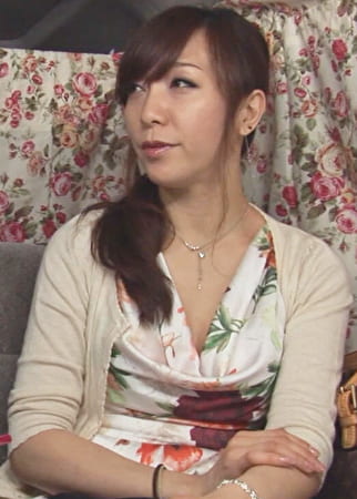 中目黒在住のブティック経営者は超敏感！電マで決壊！止まらない潮吹き