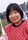 茶畑で農作業中の地味な熟女！密かに欲求不満を募らせAV撮影に応募。恥ずかしさと快感が交差する本能丸出し淫乱中出しSEX！