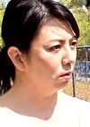 清楚な顔してムチムチエロボディの九州熟女。ナンパ男を怪しむも部屋へのこのこついて来るヤリマン熟女と絶頂SEX！