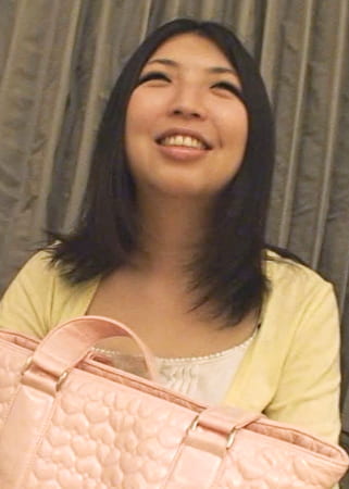 Fカップ巨乳妻は激しいのがお好き！強引な攻めに上げる嬌声