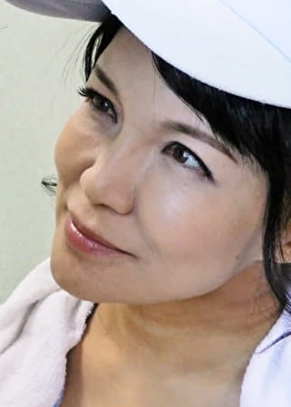 「俺とエッチしないか！？」すれ違う男性の言葉が全てそんな風に聞こえる欲求不満なお隣のお色気奥さん。誘われるままに痴熟女SEX！