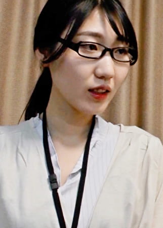 韓国の街角ナンパ！長身スレンダー美女をナンパしてナシクズシ的なボディタッチ！ちょっと期待のむっつり心開花の美女と日韓交流戦！