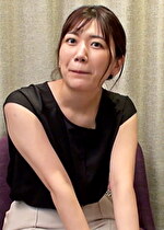 下着チェックと声を掛けOKした美容部員の美女をホテルに誘いエロ過ぎ潮吹き中出しSEX！