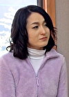 山間部に暮らす清楚な美熟女が旦那とのセックスレスで刺激を求めてAV出演。旦那に内緒で自宅でドキドキAVSEX！