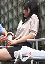 社内でも人気の美人OL嬢が変質者の餌食に･･･。キッチンカーで行われる悲劇の数々！休憩中だったOLを車内に誘い中出しセックス！｜お姉